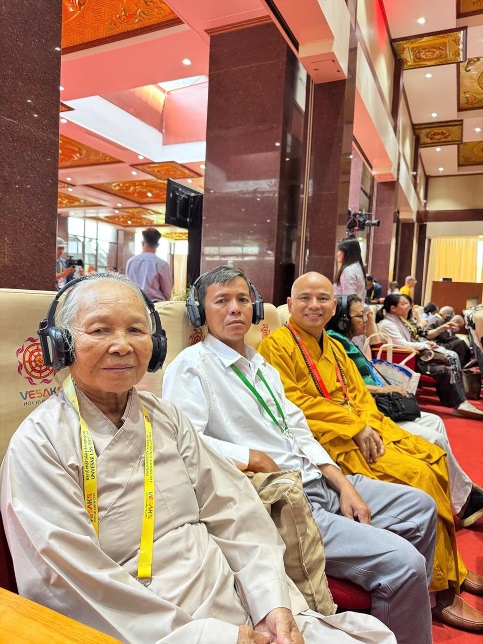 4 MẸ, ANH VÀ TÔI 4 MẸ, ANH VÀ TÔI