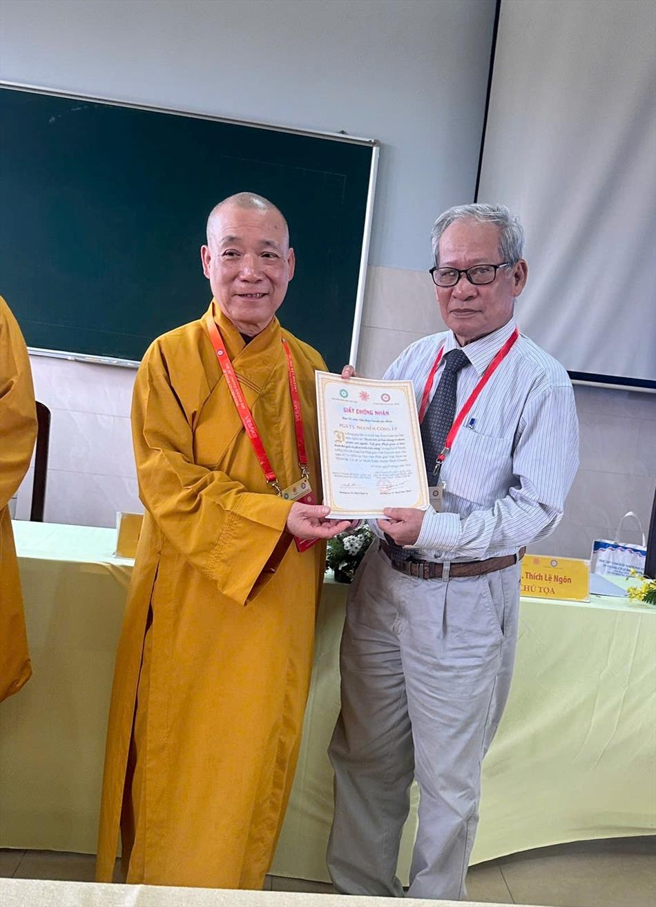 PHIÊN HỘI THẢO CHỦ ĐỀ 5, DIỄN ĐÀN 2: THÚC ĐẨY ĐOÀN KẾT – NỖ LỰC HỢP TÁC VÌ HOÀ BÌNH TOÀN CẦU PHIÊN HỘI THẢO CHỦ ĐỀ 5, DIỄN ĐÀN 2: THÚC ĐẨY ĐOÀN KẾT – NỖ LỰC HỢP TÁC VÌ HOÀ BÌNH TOÀN CẦU
