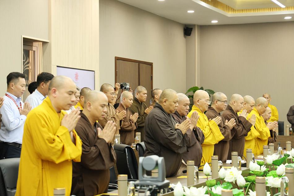 Rà soát công tác tổ chức Đại lễ Vesak Liên Hiệp Quốc 2025 tại TP.HCM Rà soát công tác tổ chức Đại lễ Vesak Liên Hiệp Quốc 2025 tại TP.HCM