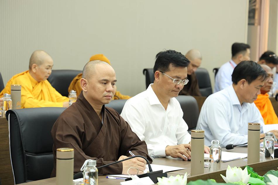 Rà soát công tác tổ chức Đại lễ Vesak Liên Hiệp Quốc 2025 tại TP.HCM Rà soát công tác tổ chức Đại lễ Vesak Liên Hiệp Quốc 2025 tại TP.HCM