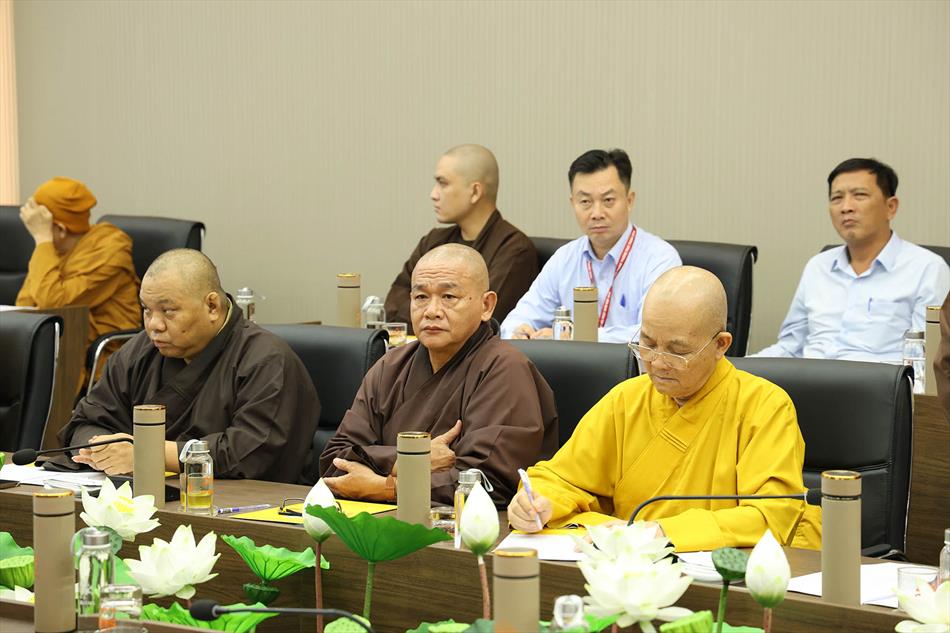 Rà soát công tác tổ chức Đại lễ Vesak Liên Hiệp Quốc 2025 tại TP.HCM Rà soát công tác tổ chức Đại lễ Vesak Liên Hiệp Quốc 2025 tại TP.HCM