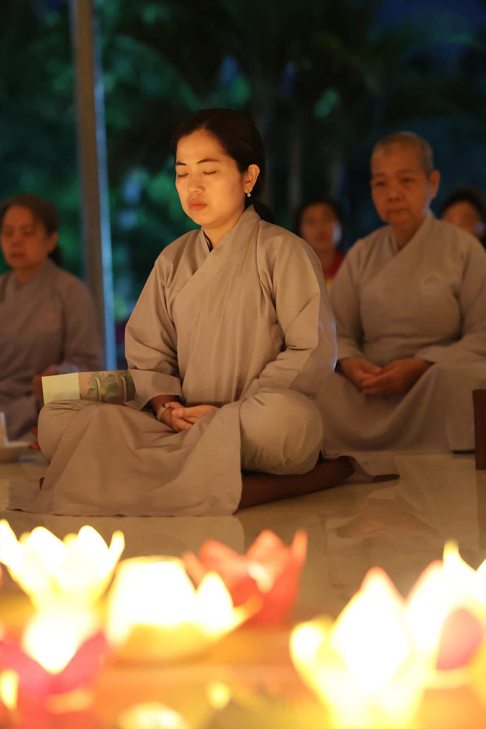 Thiền trà & tọa đàm Vesak của Ban Hoằng pháp tỉnh Long An: giây phút an trú và tri ân Đức Phật Thiền trà & tọa đàm Vesak của Ban Hoằng pháp tỉnh Long An: giây phút an trú và tri ân Đức Phật