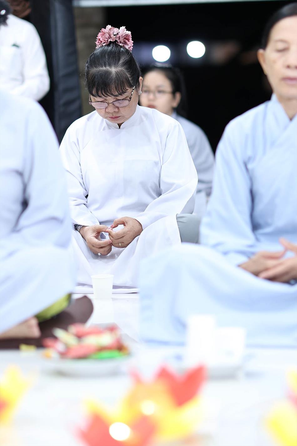 Thiền trà & tọa đàm Vesak của Ban Hoằng pháp tỉnh Long An: giây phút an trú và tri ân Đức Phật Thiền trà & tọa đàm Vesak của Ban Hoằng pháp tỉnh Long An: giây phút an trú và tri ân Đức Phật