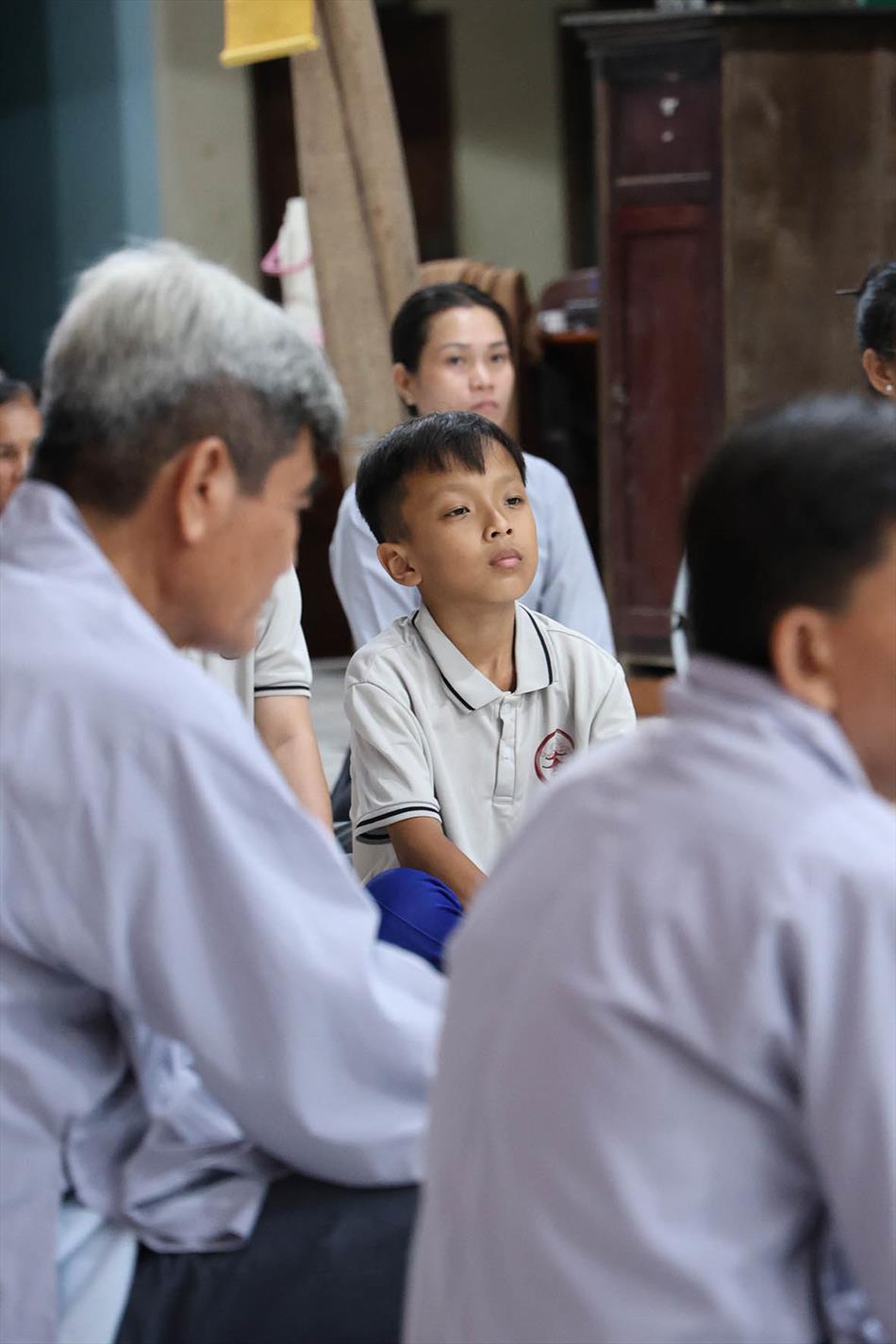 Thiền trà & tọa đàm Vesak của Ban Hoằng pháp tỉnh Long An: giây phút an trú và tri ân Đức Phật Thiền trà & tọa đàm Vesak của Ban Hoằng pháp tỉnh Long An: giây phút an trú và tri ân Đức Phật