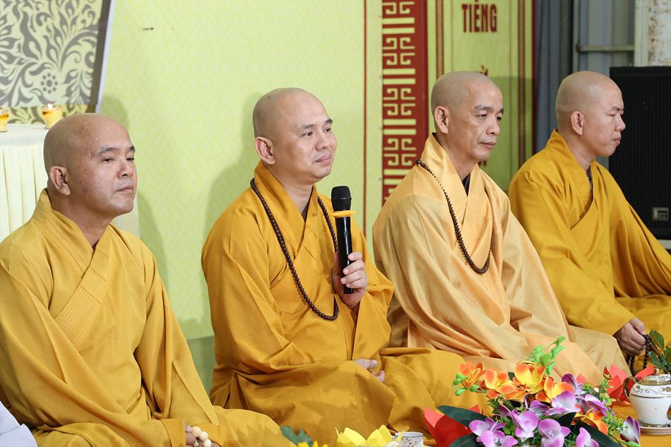 Thiền trà & tọa đàm Vesak của Ban Hoằng pháp tỉnh Long An: giây phút an trú và tri ân Đức Phật Thiền trà & tọa đàm Vesak của Ban Hoằng pháp tỉnh Long An: giây phút an trú và tri ân Đức Phật