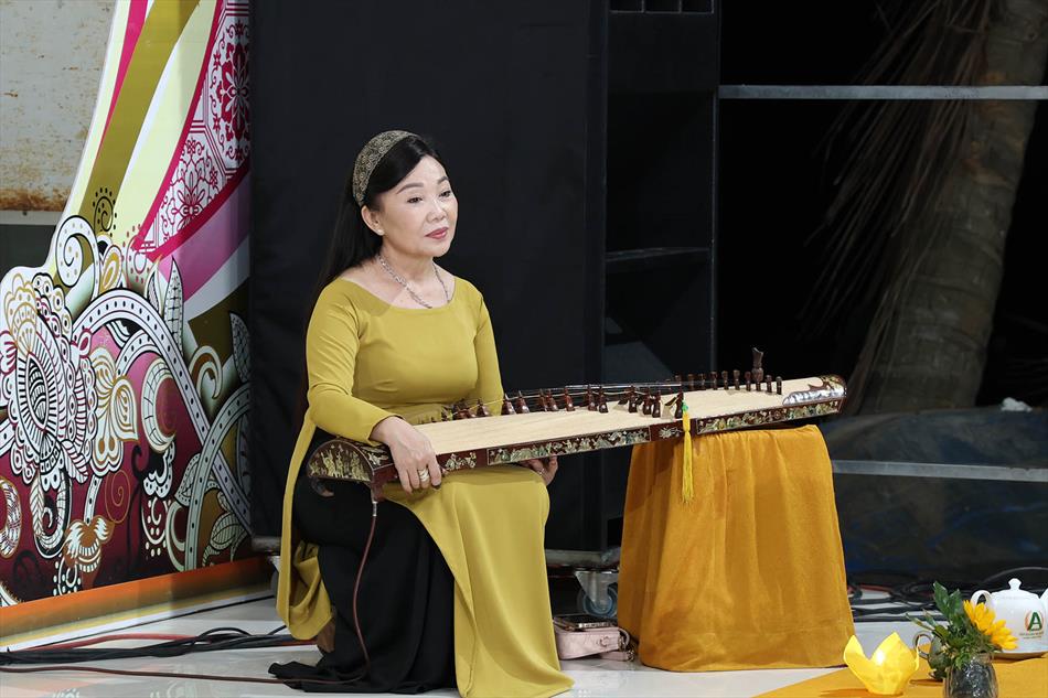 Thiền trà & tọa đàm Vesak của Ban Hoằng pháp tỉnh Long An: giây phút an trú và tri ân Đức Phật Thiền trà & tọa đàm Vesak của Ban Hoằng pháp tỉnh Long An: giây phút an trú và tri ân Đức Phật