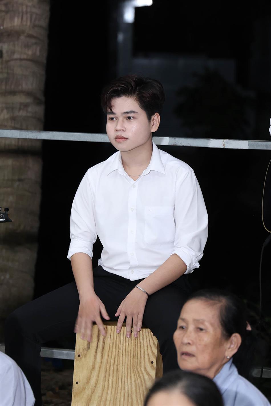 Thiền trà & tọa đàm Vesak của Ban Hoằng pháp tỉnh Long An: giây phút an trú và tri ân Đức Phật Thiền trà & tọa đàm Vesak của Ban Hoằng pháp tỉnh Long An: giây phút an trú và tri ân Đức Phật