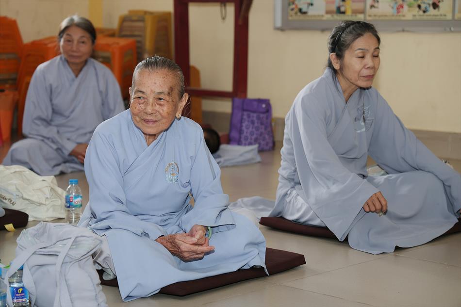 PHÁP HỘI TRANG NGHIÊM PHÁP HỘI TRANG NGHIÊM