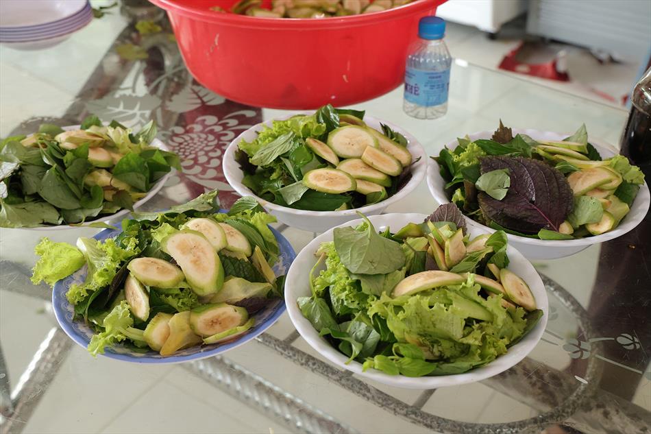 4 CHIÊU ĐÃI KHÁCH THẬP PHƯƠNG 4 CHIÊU ĐÃI KHÁCH THẬP PHƯƠNG