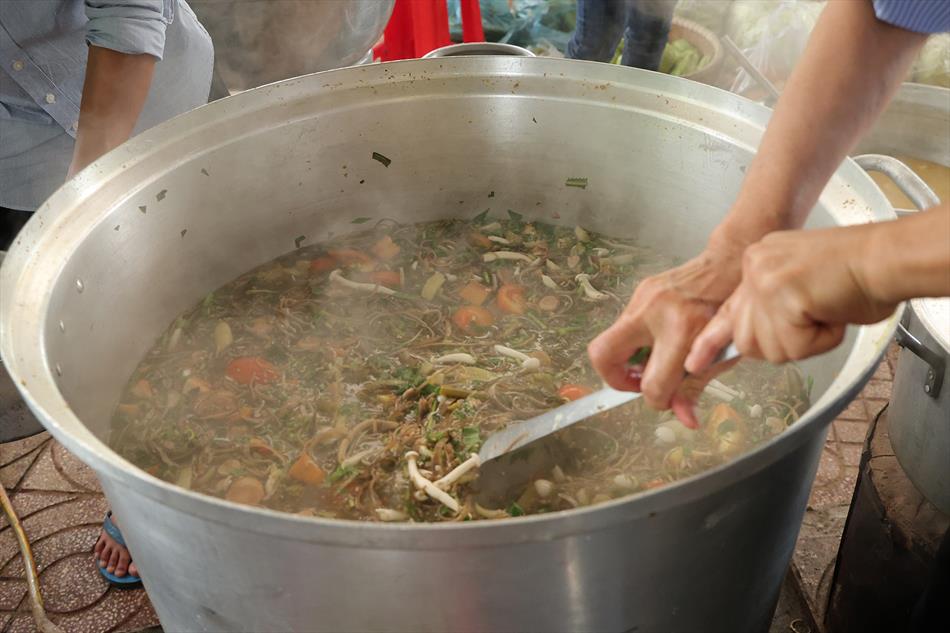 4 CHIÊU ĐÃI KHÁCH THẬP PHƯƠNG 4 CHIÊU ĐÃI KHÁCH THẬP PHƯƠNG