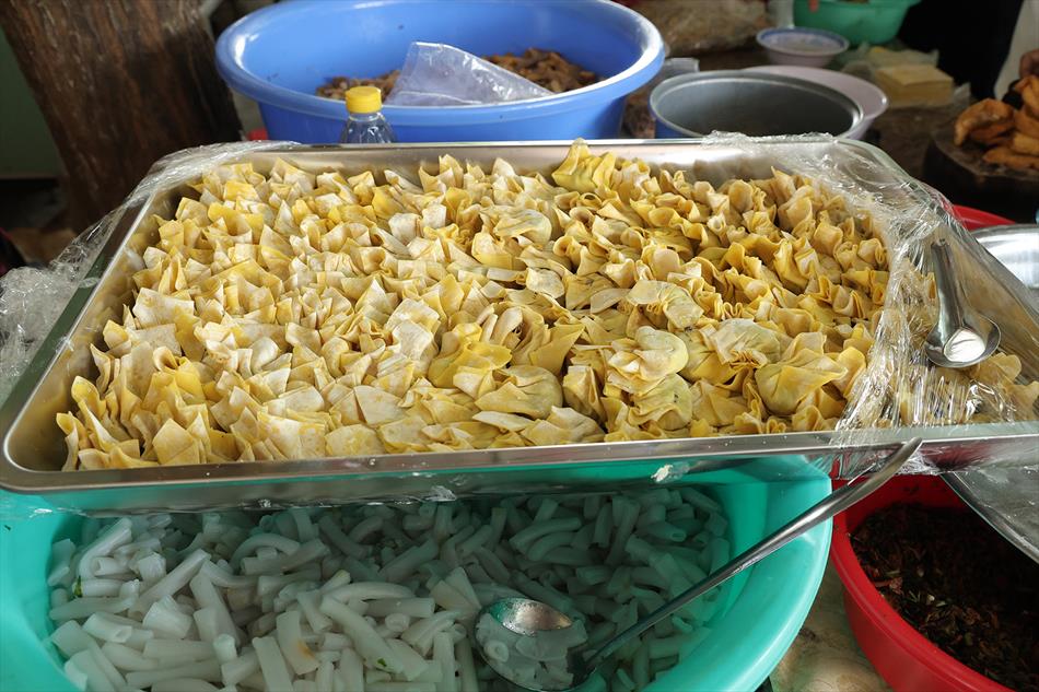 4 CHIÊU ĐÃI KHÁCH THẬP PHƯƠNG 4 CHIÊU ĐÃI KHÁCH THẬP PHƯƠNG