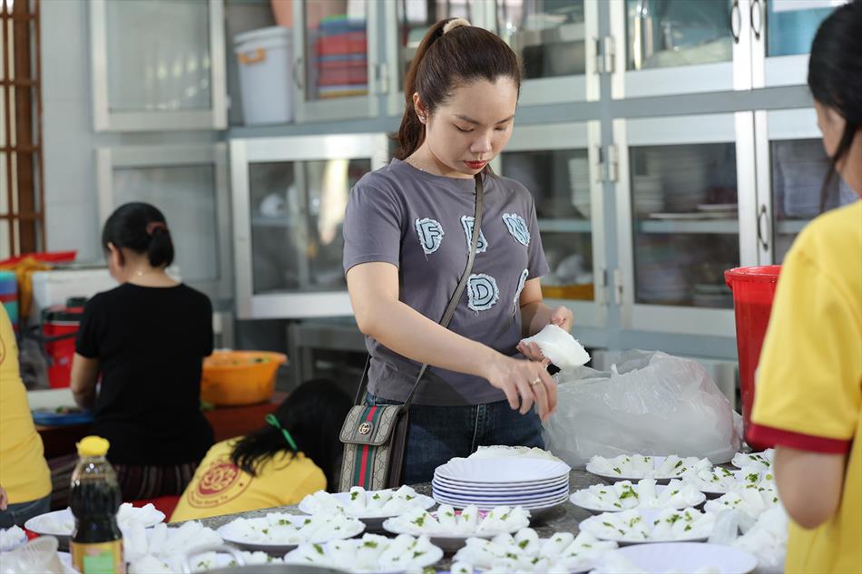 5 HOAN HỶ CÔNG QUẢ NGÀY RẰM 5 HOAN HỶ CÔNG QUẢ NGÀY RẰM