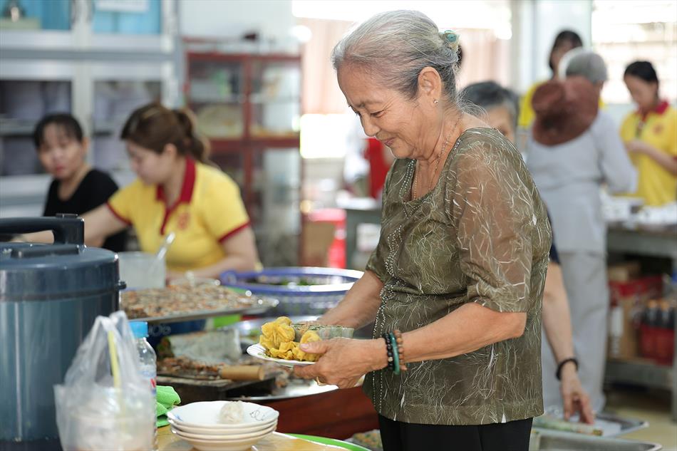 5 HOAN HỶ CÔNG QUẢ NGÀY RẰM 5 HOAN HỶ CÔNG QUẢ NGÀY RẰM