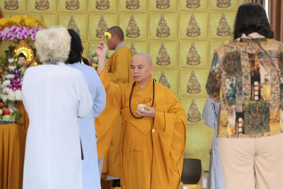 2 LỄ QUY Y TAM BẢO - PHÓNG SINH 2 LỄ QUY Y TAM BẢO - PHÓNG SINH