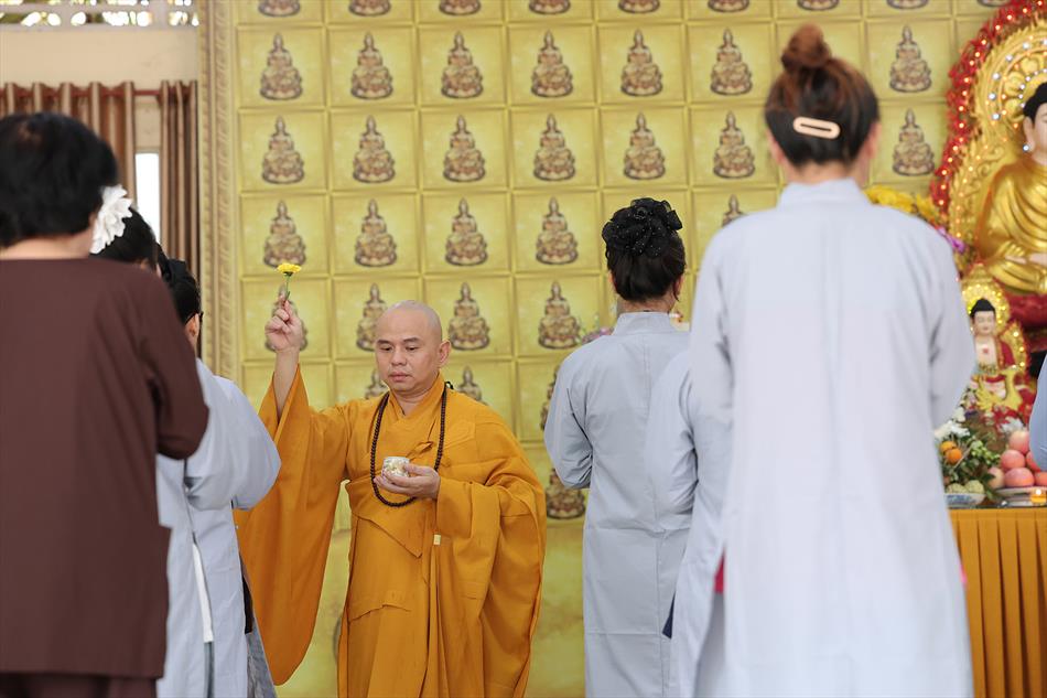 2 LỄ QUY Y TAM BẢO - PHÓNG SINH 2 LỄ QUY Y TAM BẢO - PHÓNG SINH