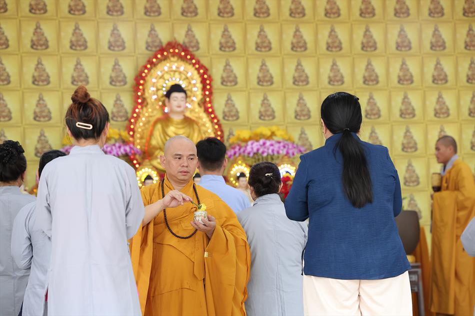 2 LỄ QUY Y TAM BẢO - PHÓNG SINH 2 LỄ QUY Y TAM BẢO - PHÓNG SINH