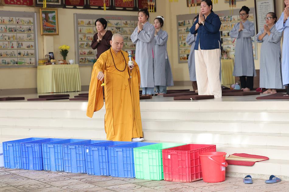 2 LỄ QUY Y TAM BẢO - PHÓNG SINH 2 LỄ QUY Y TAM BẢO - PHÓNG SINH