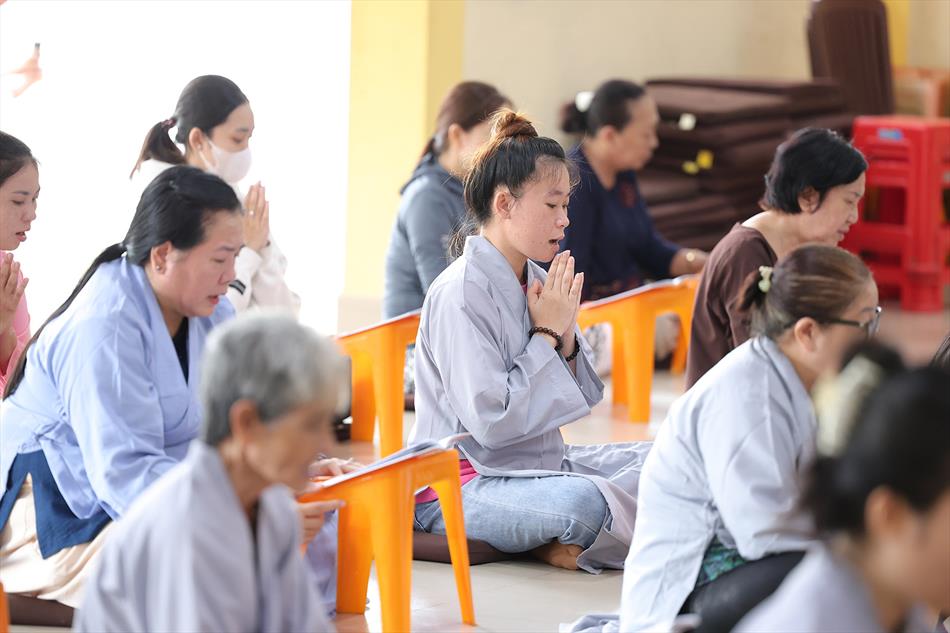 2 LỄ QUY Y TAM BẢO - PHÓNG SINH 2 LỄ QUY Y TAM BẢO - PHÓNG SINH