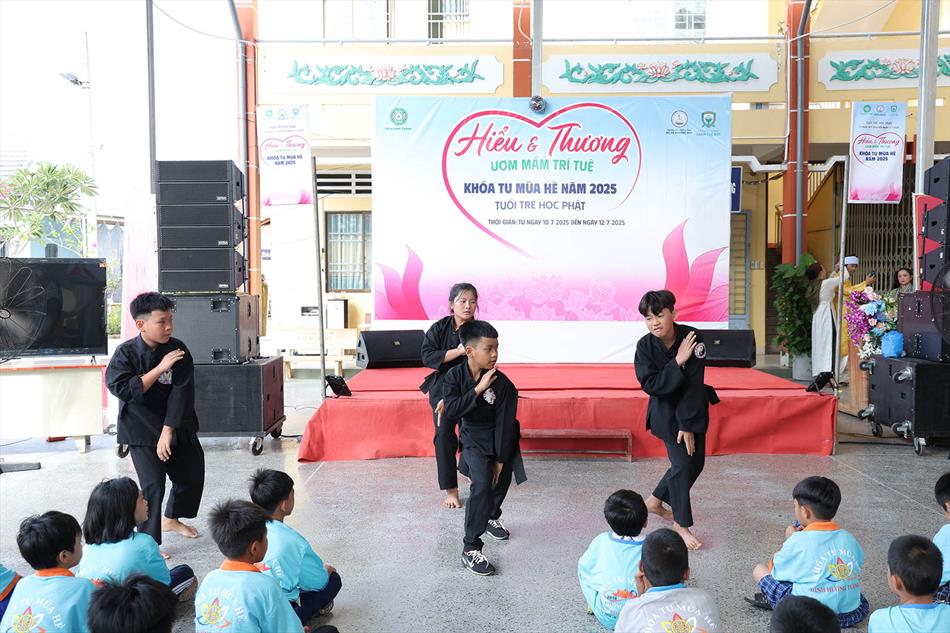 3 BIỂU DIỄN 3 BIỂU DIỄN