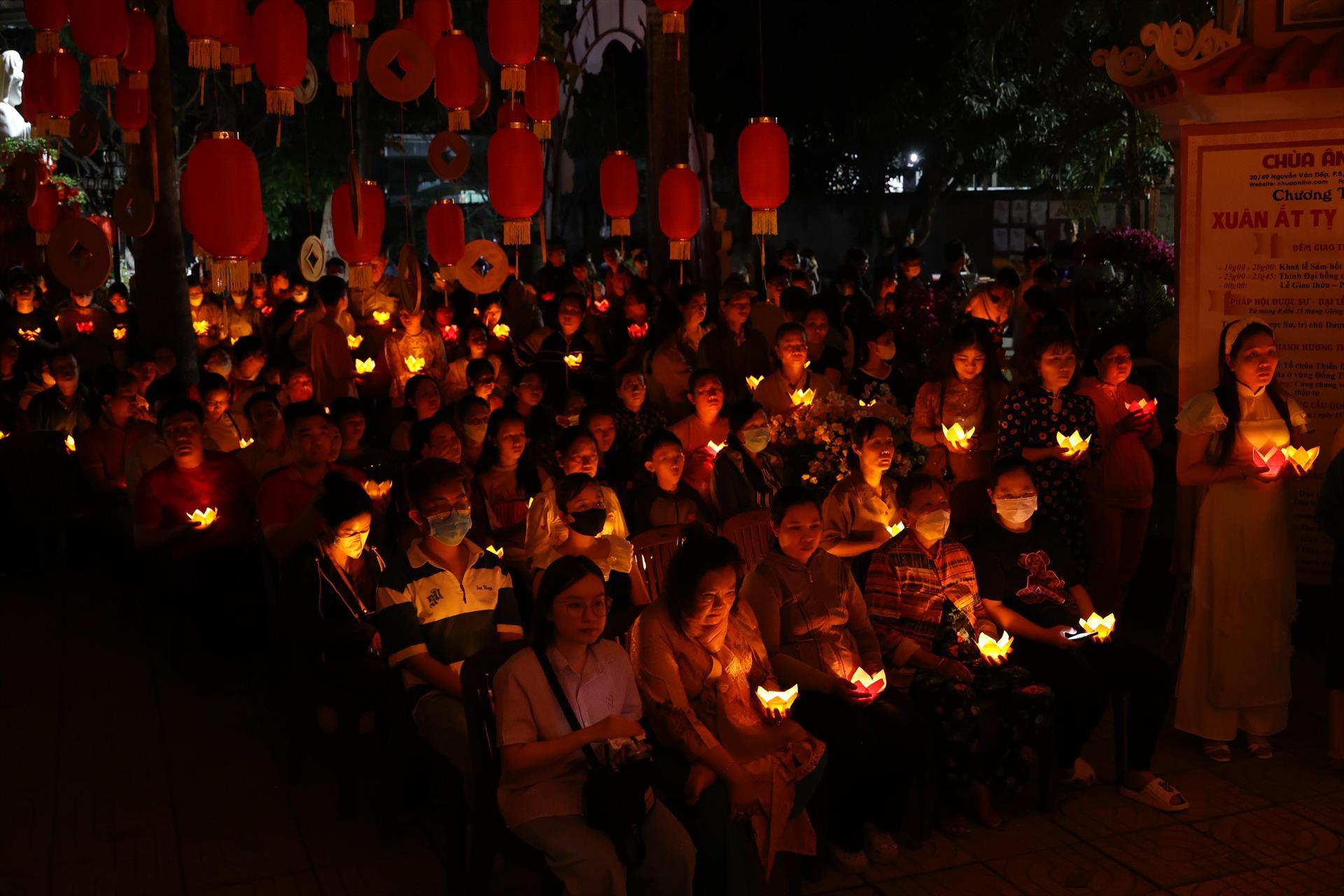 ĐI LỄ CHÙA ĐẦU NĂM
